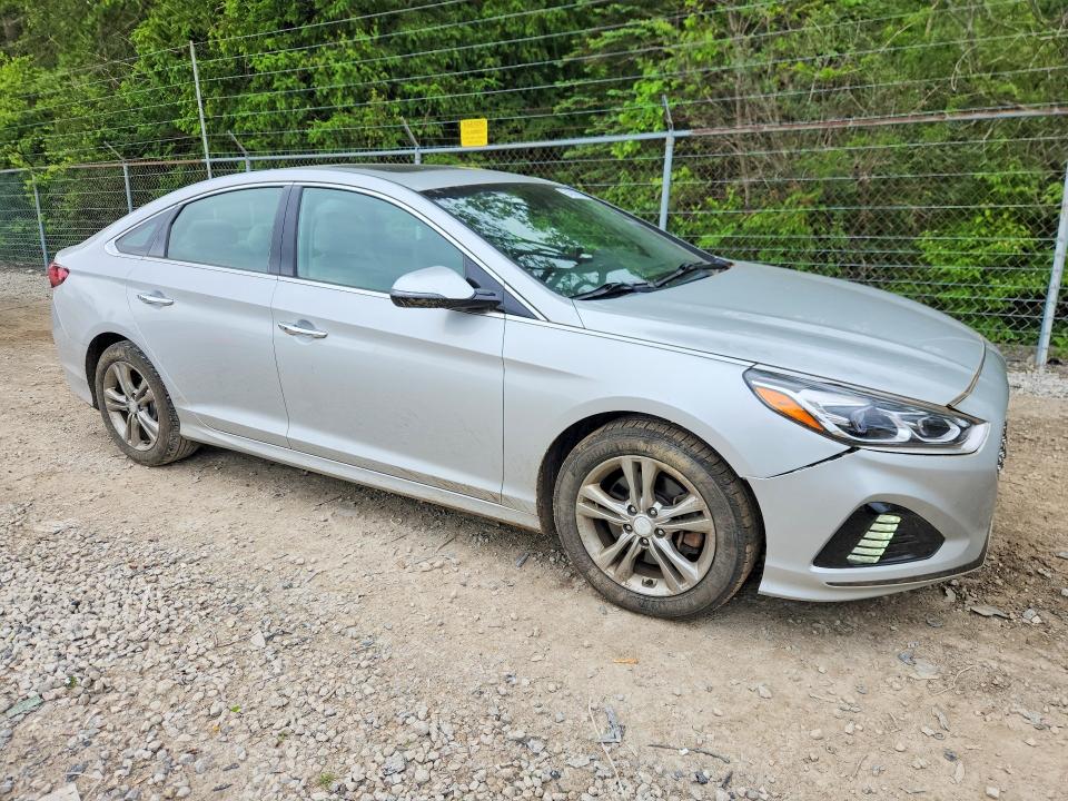 Продаж на аукціоні авто 2019 Hyundai Sonata, vin: 5NPE34AF1KH777526, номер лоту: 54245746