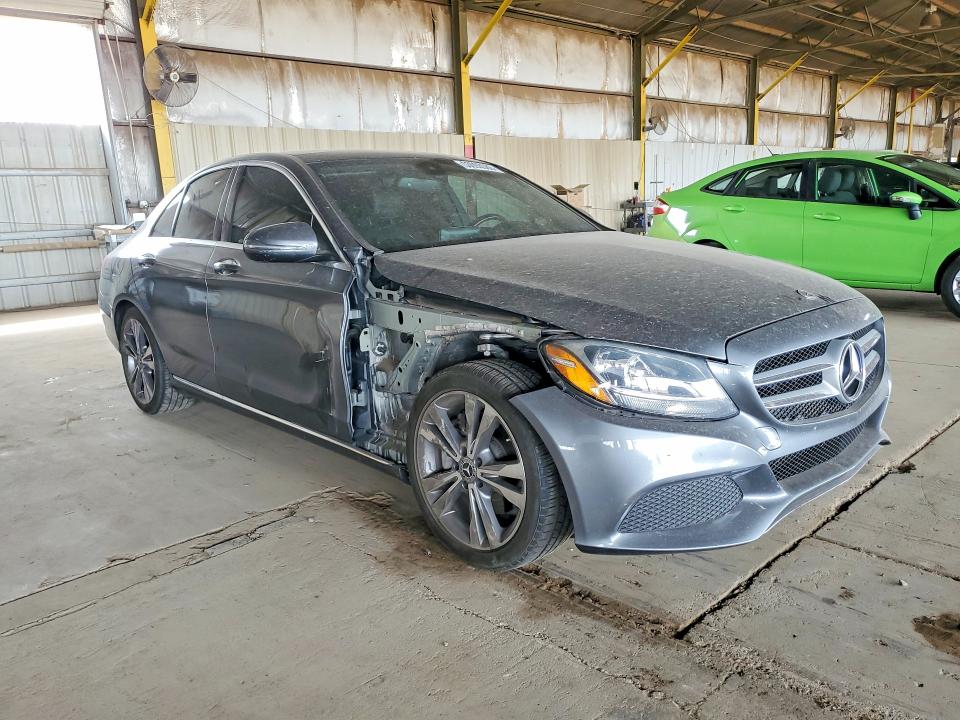 2018 Mercedes-benz C მანქანა იყიდება აუქციონზე, vin: 55SWF4JB1JU282148, აუქციონის ნომერი: 53093586