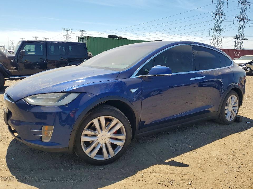 55043796 :رقم المزاد ، 5YJXCAE45GF005584 vin ، 2016 Tesla Model X مزاد بيع