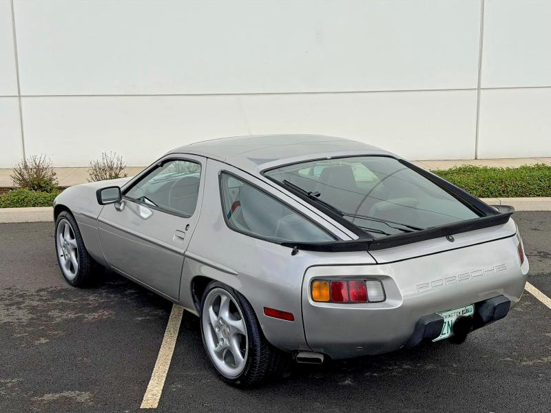 Продажа на аукционе авто 1982 Porsche 928, vin: WP0JA092XCS820309, номер лота: 52911306