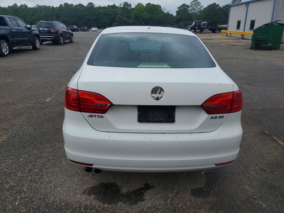 52142386 :رقم المزاد ، 3VWDP7AJ8DM359562 vin ، 2013 Volkswagen Jetta مزاد بيع