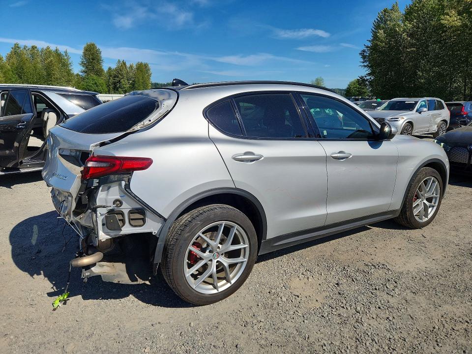 Aukcja sprzedaży 2018 Alfa Romeo Stelvio, vin: ZASFAKPN9J7B96878, numer aukcji: 51992976