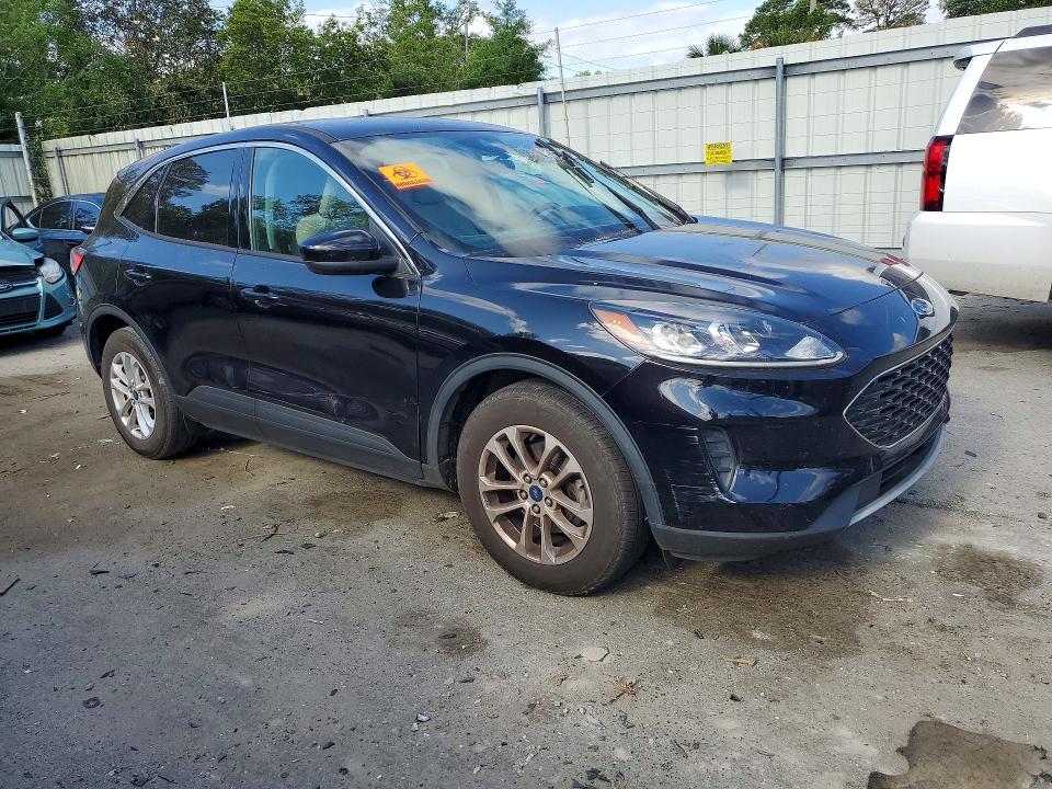 2021 Ford Escape მანქანა იყიდება აუქციონზე, vin: 1FMCU0G62MUA98437, აუქციონის ნომერი: 53516366