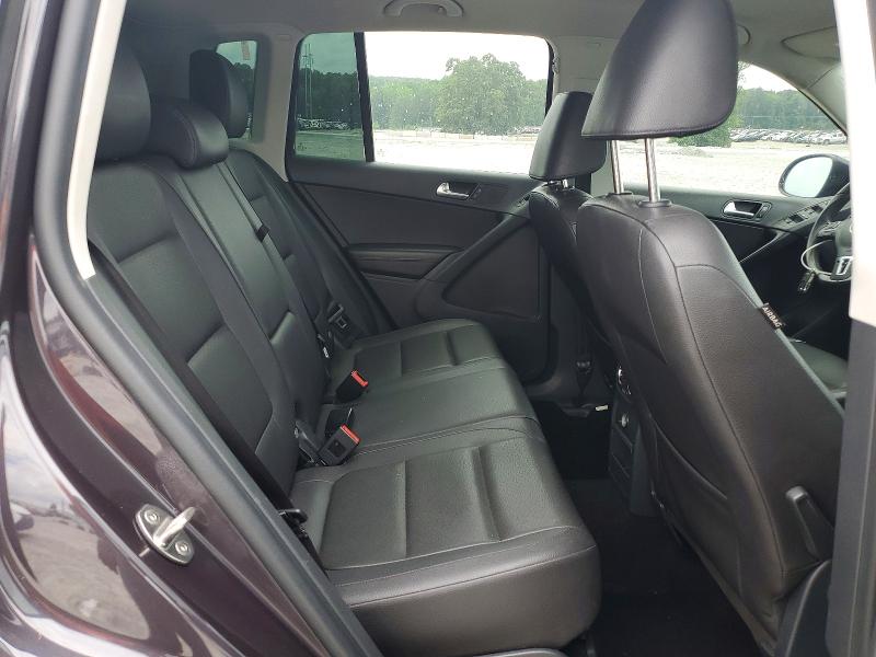 2016 Volkswagen Tiguan მანქანა იყიდება აუქციონზე, vin: WVGAV7AXXGW595386, აუქციონის ნომერი: 55118006