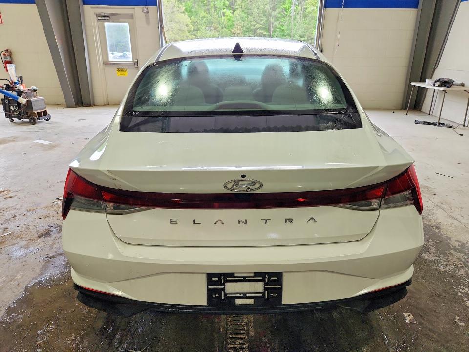 54860326 :رقم المزاد ، 5NPLM4AG8MH012202 vin ، 2021 Hyundai Elantra مزاد بيع