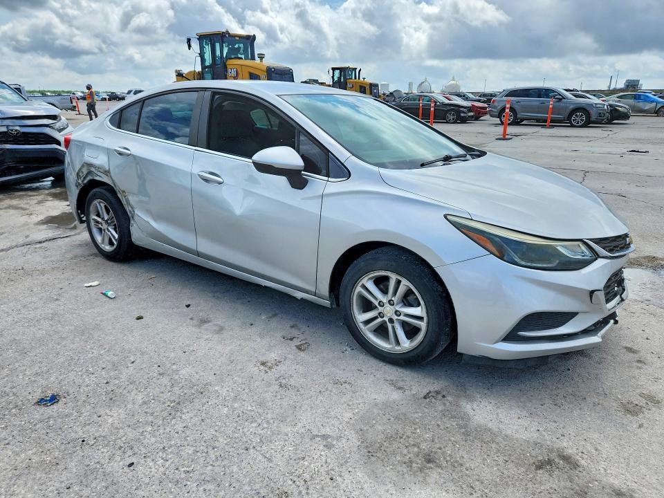 Продаж на аукціоні авто 2017 Chevrolet Cruze, vin: 1G1BE5SM1H7164330, номер лоту: 54663566