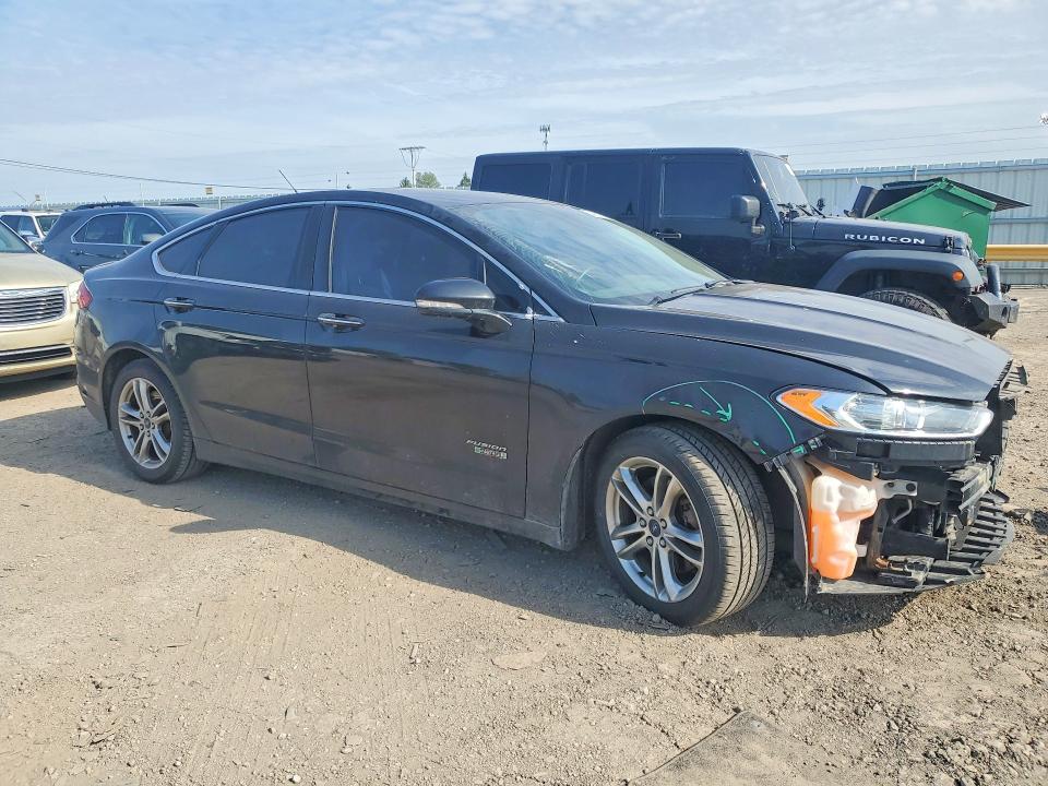 54307566 :رقم المزاد ، 3FA6P0SU0FR302747 vin ، 2015 Ford Fusion مزاد بيع