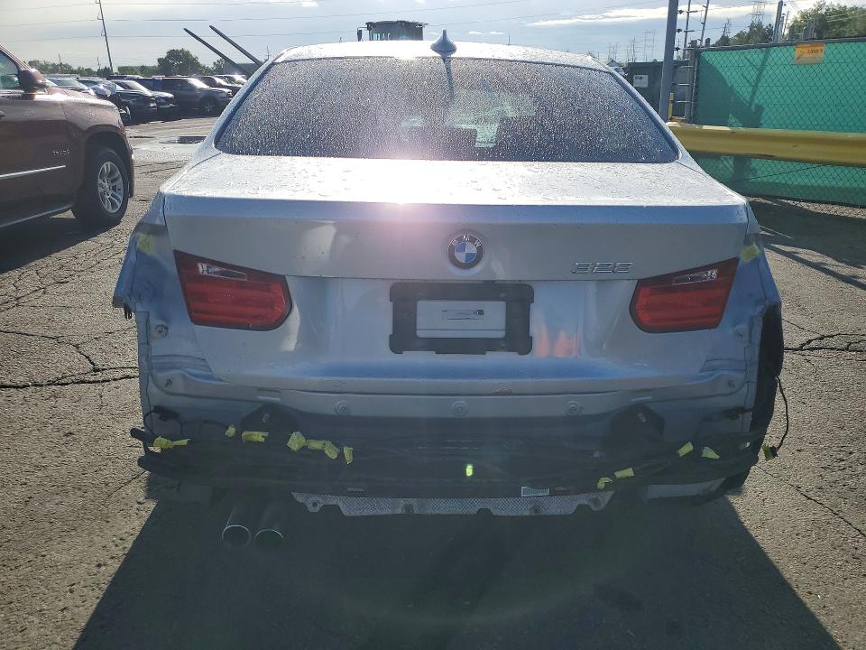 54165996 :رقم المزاد ، WBA3B5C51EP540027 vin ، 2014 Bmw 328 مزاد بيع