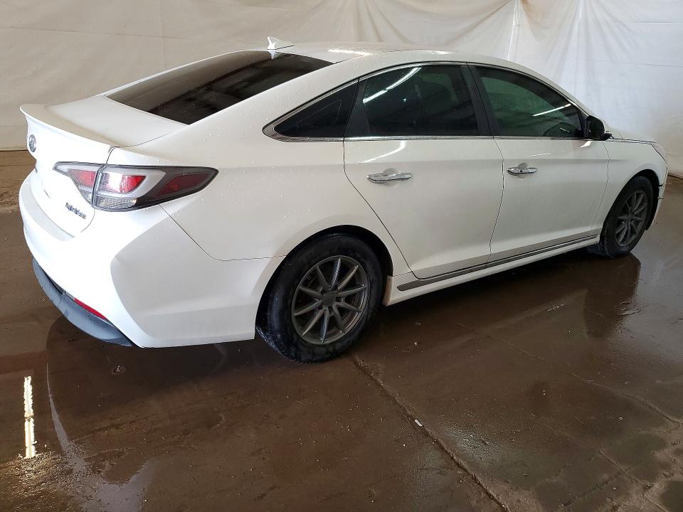 2016 Hyundai Sonata Hybrid მანქანა იყიდება აუქციონზე, vin: KMHE24L19GA010716, აუქციონის ნომერი: 52775536
