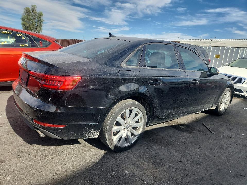Продаж на аукціоні авто 2017 Audi A4, vin: WAUGNAF46HN007577, номер лоту: 53528896
