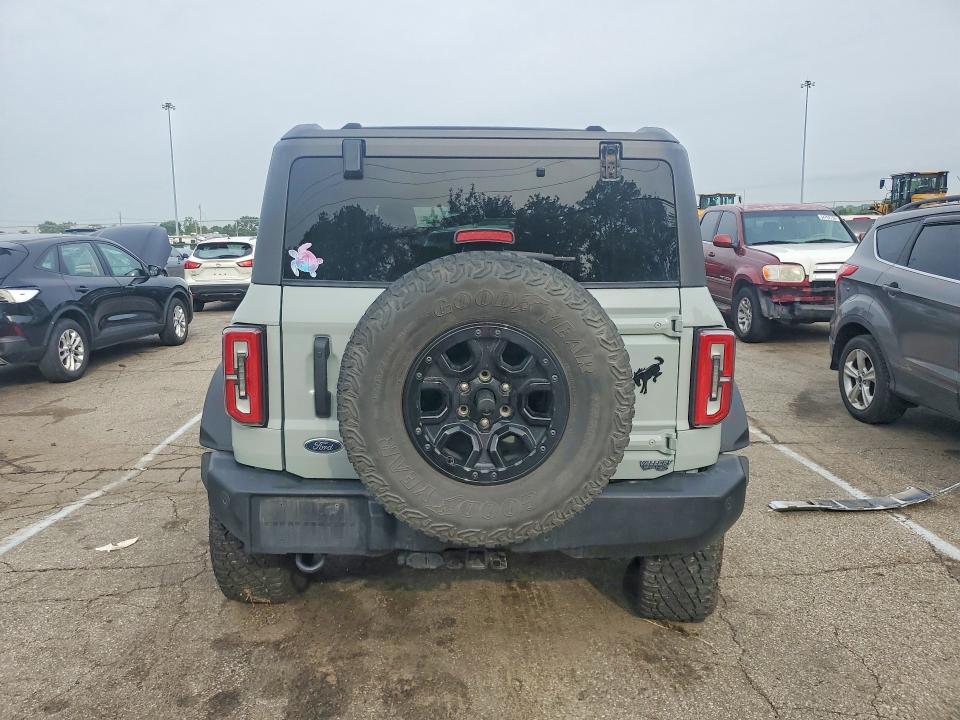 Продажа на аукционе авто 2022 Ford Bronco, vin: 1FMEE5DP9NLB30811, номер лота: 54253416
