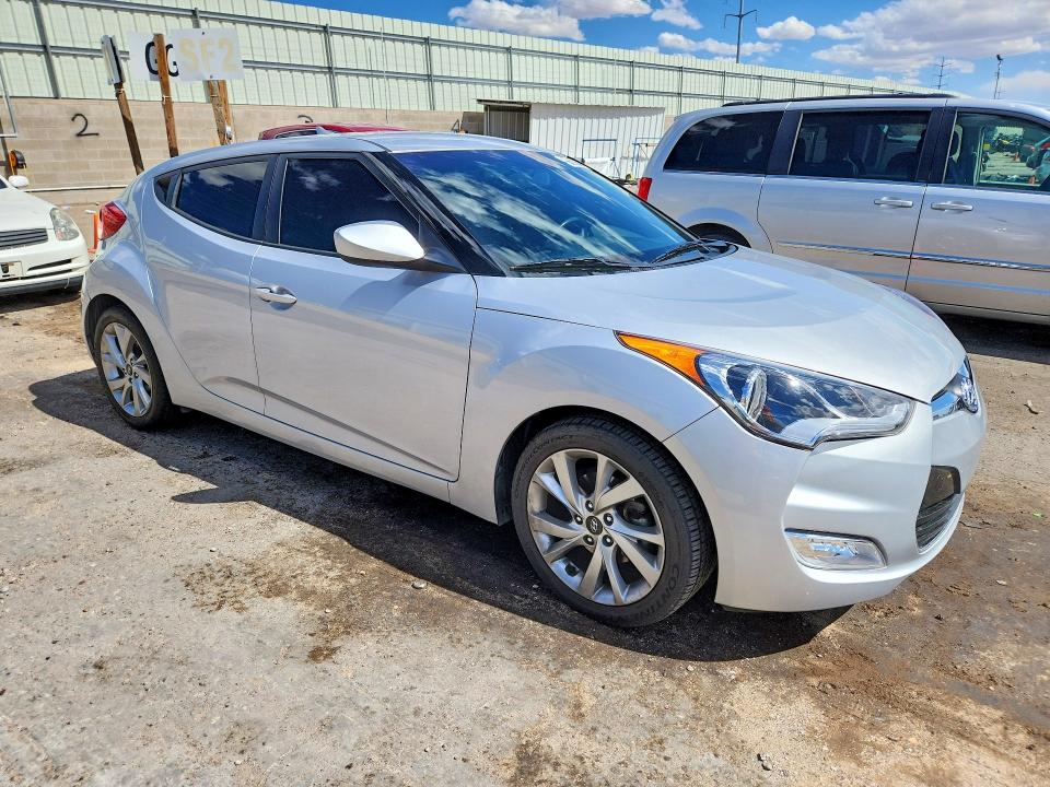 2017 Hyundai Veloster მანქანა იყიდება აუქციონზე, vin: KMHTC6ADXHU308169, აუქციონის ნომერი: 55389646