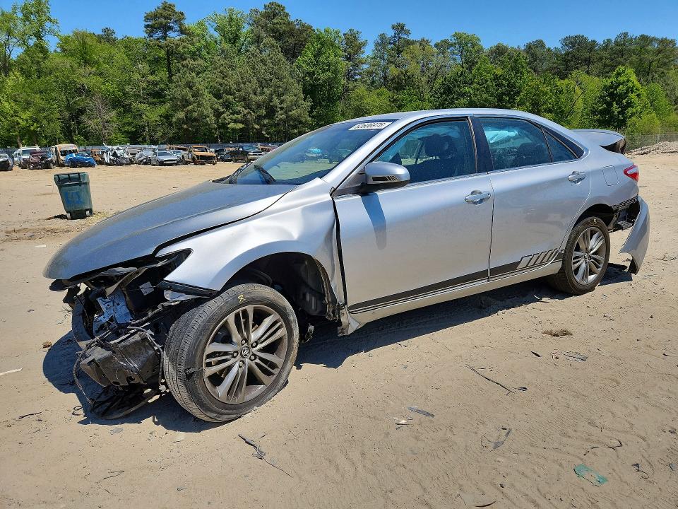 52606976 :رقم المزاد ، 4T1BF1FK2GU591663 vin ، 2016 Toyota Camry مزاد بيع