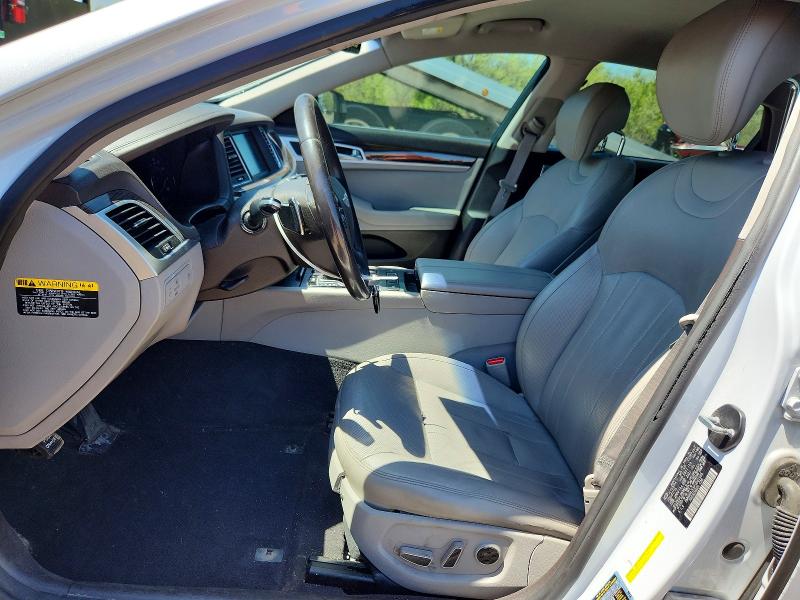 Продажа на аукционе авто 2015 Hyundai Genesis, vin: KMHGN4JE6FU082685, номер лота: 46781916