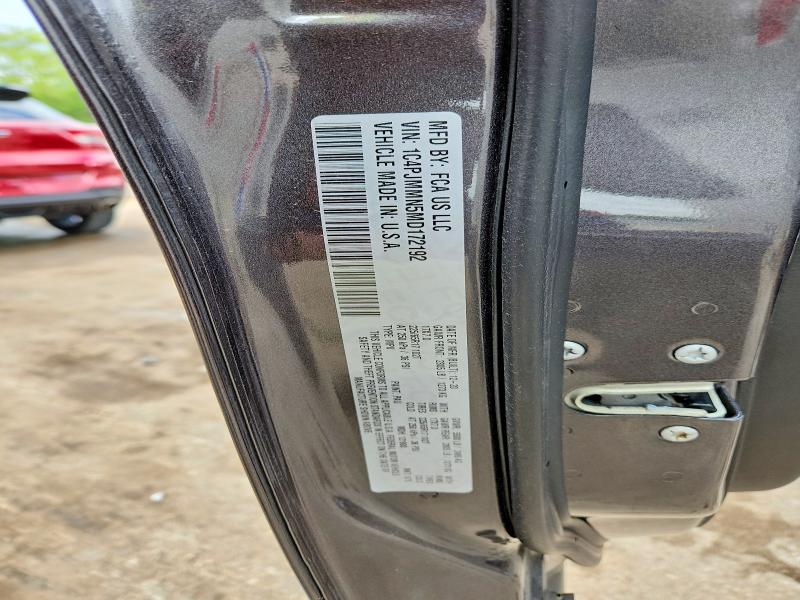 53136096 :رقم المزاد ، 1C4PJMMN5MD172192 vin ، 2021 Jeep Cherokee مزاد بيع