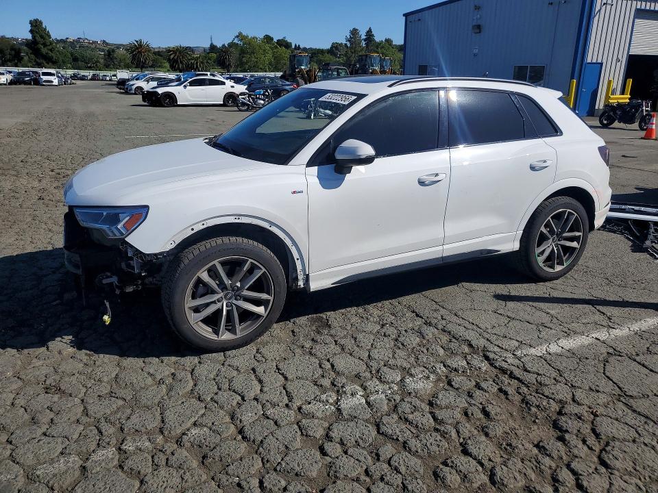 Продаж на аукціоні авто 2022 Audi Q3, vin: WA1EECF31N1141021, номер лоту: 53222956