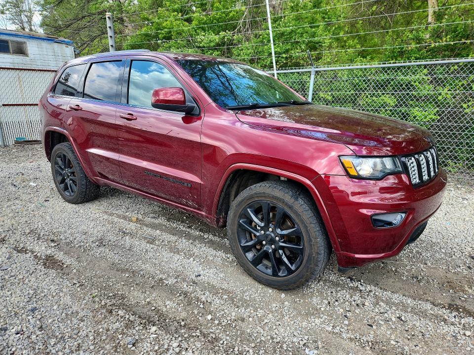 52900666 :رقم المزاد ، 1C4RJFAG3HC767225 vin ، 2017 Jeep Grand Cherokee مزاد بيع