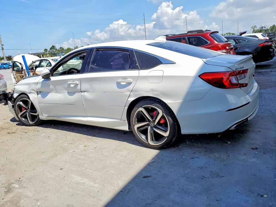 2020 Honda Accord მანქანა იყიდება აუქციონზე, vin: 1HGCV1F38LA126418, აუქციონის ნომერი: 52938146