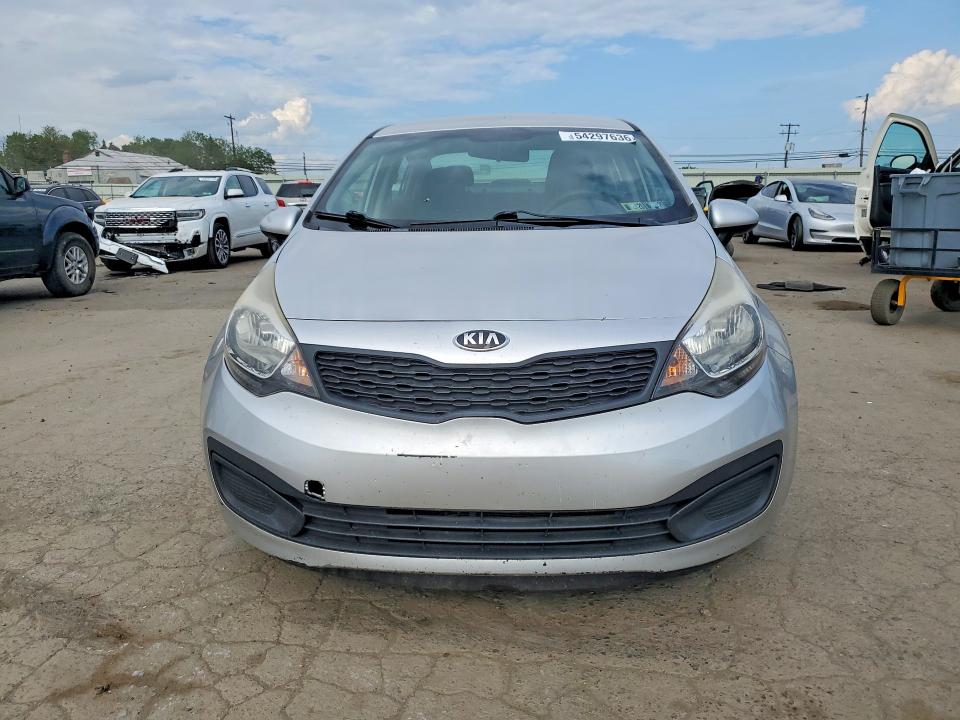 54297636 :رقم المزاد ، KNADM4A35F6457511 vin ، 2015 Kia Rio مزاد بيع