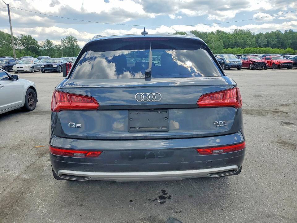 52141196 :رقم المزاد ، WA1CNAFY7J2205123 vin ، 2018 Audi Q5 مزاد بيع