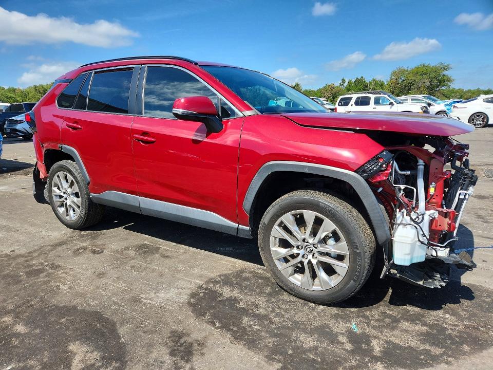 53431336 :رقم المزاد ، 2T3A1RFV7NW262819 vin ، 2022 Toyota Rav4 مزاد بيع