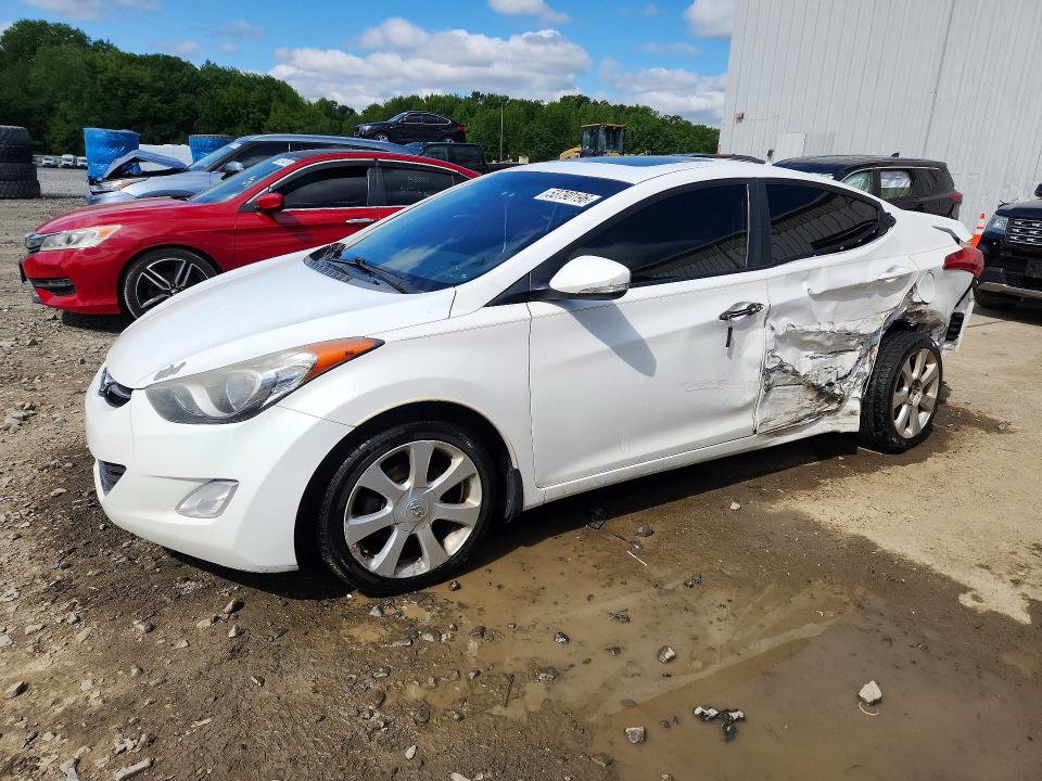 2013 Hyundai Elantra მანქანა იყიდება აუქციონზე, vin: 5NPDH4AE2DH445215, აუქციონის ნომერი: 53790196