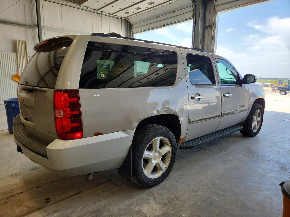 53005226 :رقم المزاد ، 1GNFK16308J209909 vin ، 2008 Chevrolet Suburban مزاد بيع
