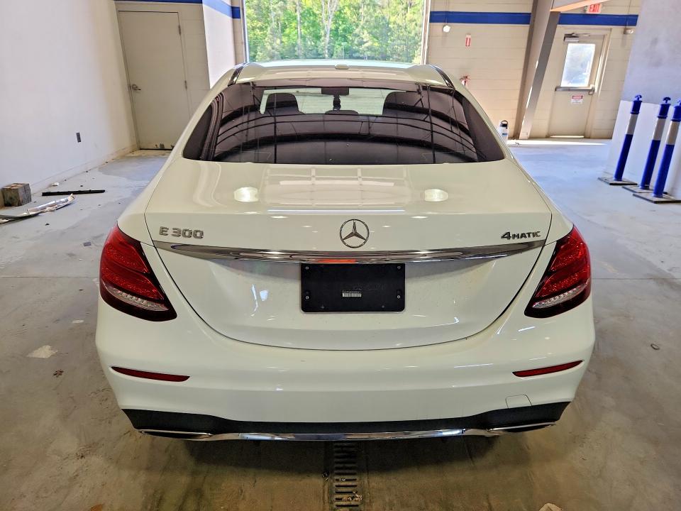 2019 Mercedes-benz E მანქანა იყიდება აუქციონზე, vin: WDDZF4KB7KA526320, აუქციონის ნომერი: 53263516