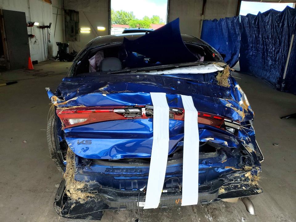 2023 Kia K5 მანქანა იყიდება აუქციონზე, vin: 5XXG64J23PG223789, აუქციონის ნომერი: 55342776