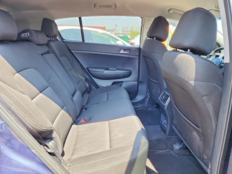 53039306 :رقم المزاد ، KNDPMCAC3H7055185 vin ، 2017 Kia Sportage مزاد بيع