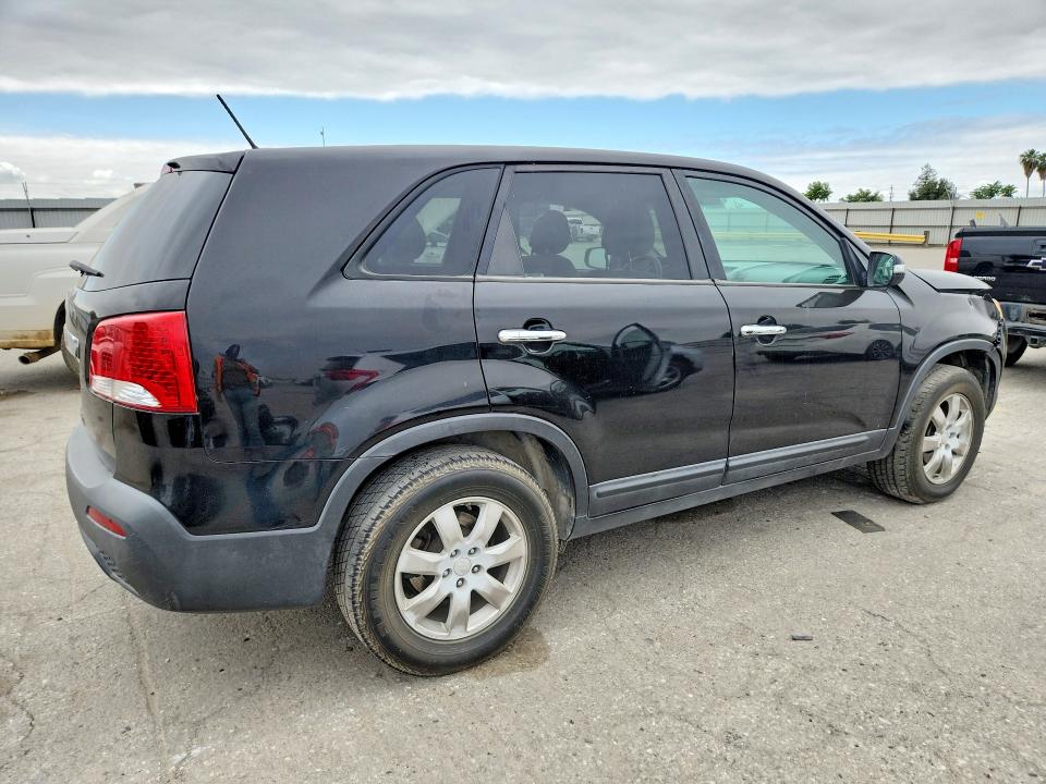 52089826 :رقم المزاد ، 5XYKT3A19BG023945 vin ، 2011 Kia Sorento مزاد بيع