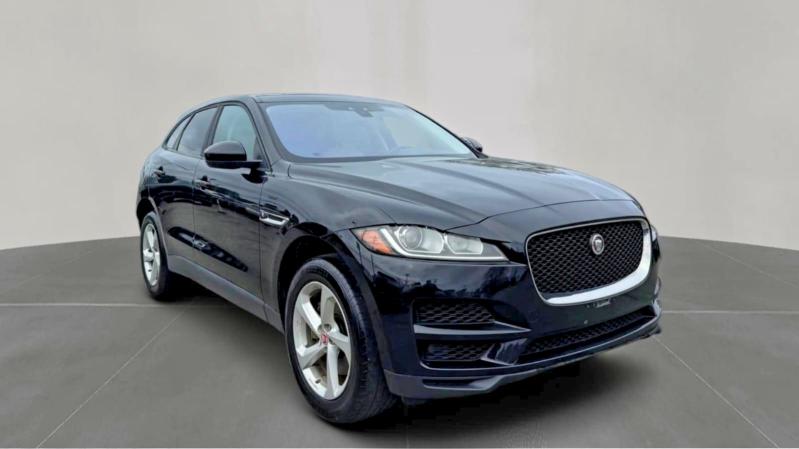 55992796 :رقم المزاد ، SADCJ2GX3JA235968 vin ، 2018 Jaguar F-pace مزاد بيع