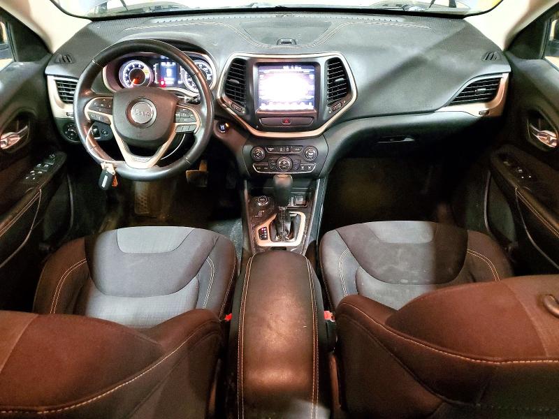 52186896 :رقم المزاد ، 1C4PJMCS8GW102928 vin ، 2016 Jeep Cherokee مزاد بيع
