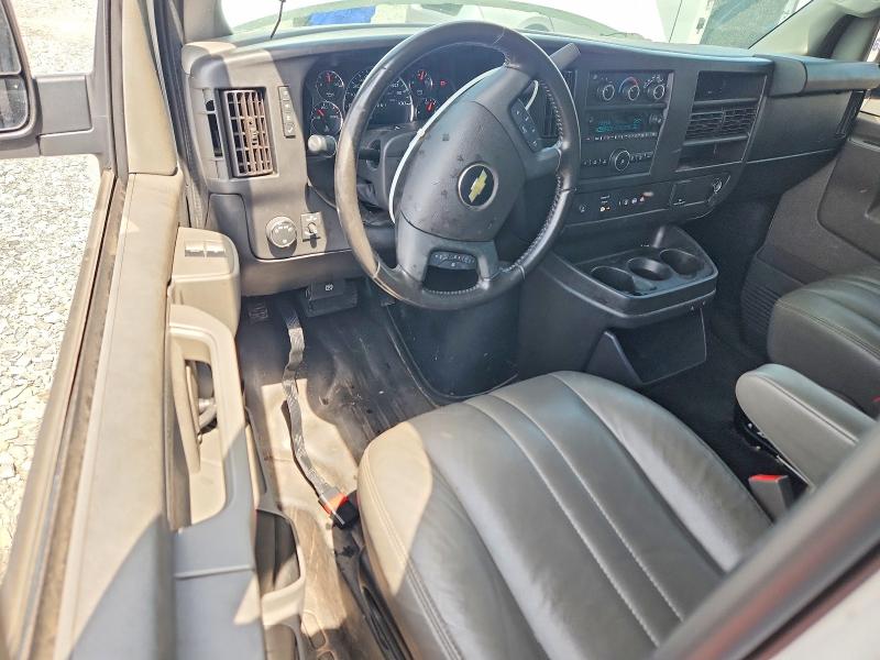 2021 Chevrolet Express G2500 მანქანა იყიდება აუქციონზე, vin: 1GCWGAFP0M1226538, აუქციონის ნომერი: 53049536