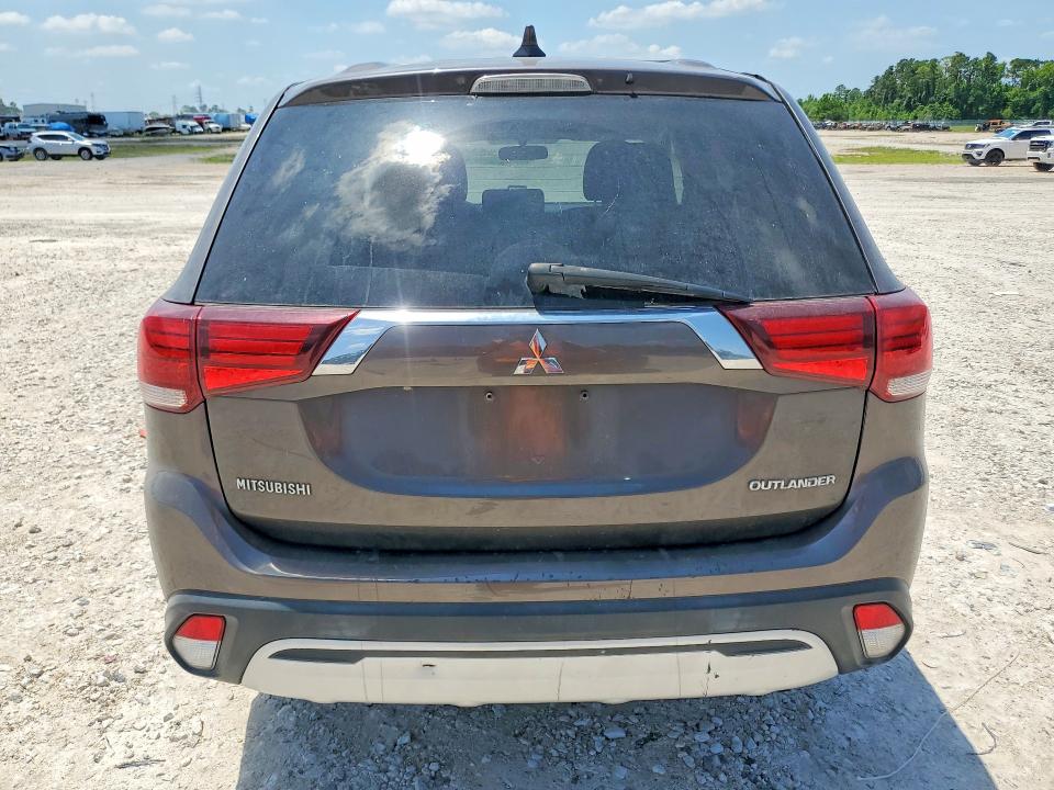 2019 Mitsubishi Outlander მანქანა იყიდება აუქციონზე, vin: JA4AD2A39KZ023105, აუქციონის ნომერი: 55597056