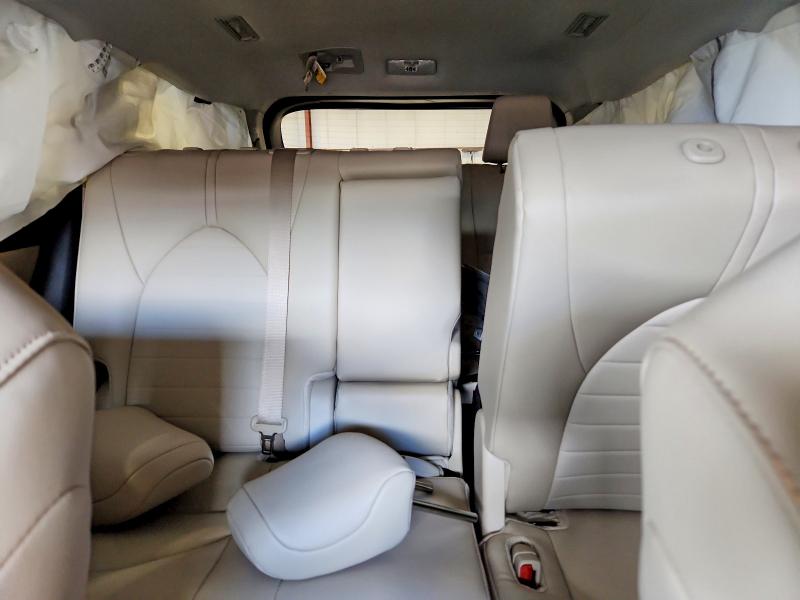 Продажа на аукционе авто 2025 Toyota Highlander Hybrid, vin: 5TDKBRCH0SS680619, номер лота: 52844916