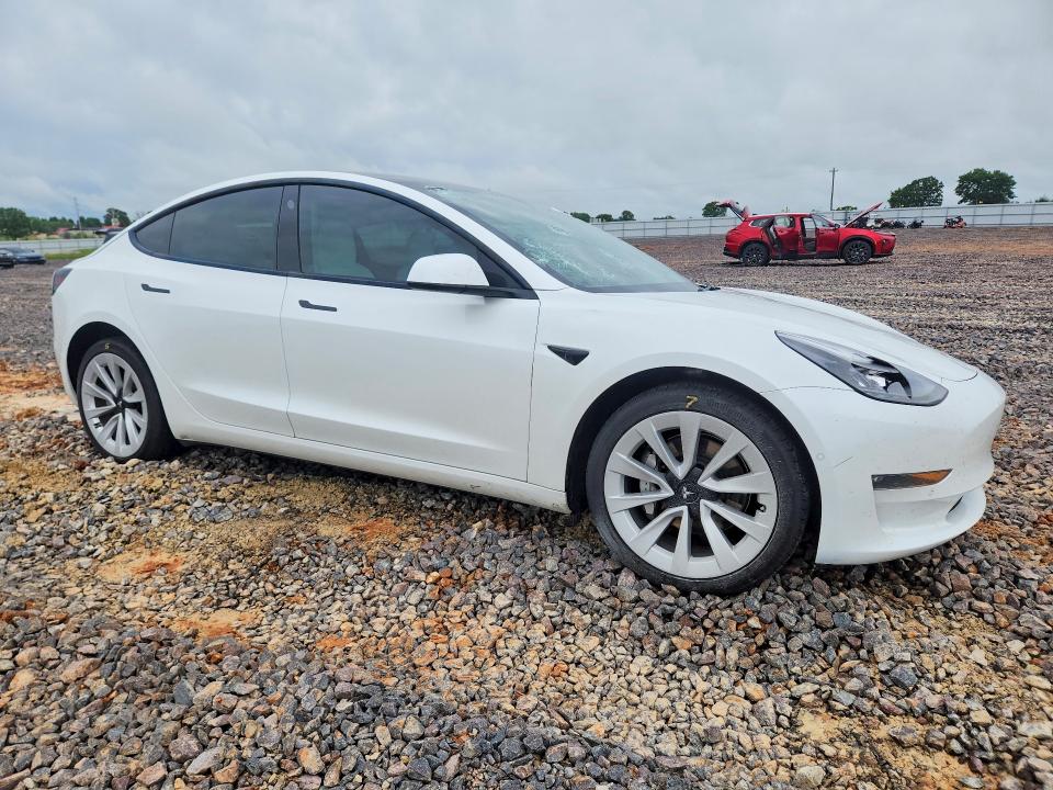 Продаж на аукціоні авто 2022 Tesla 3, vin: 5YJ3E1EB6NF359893, номер лоту: 53701866