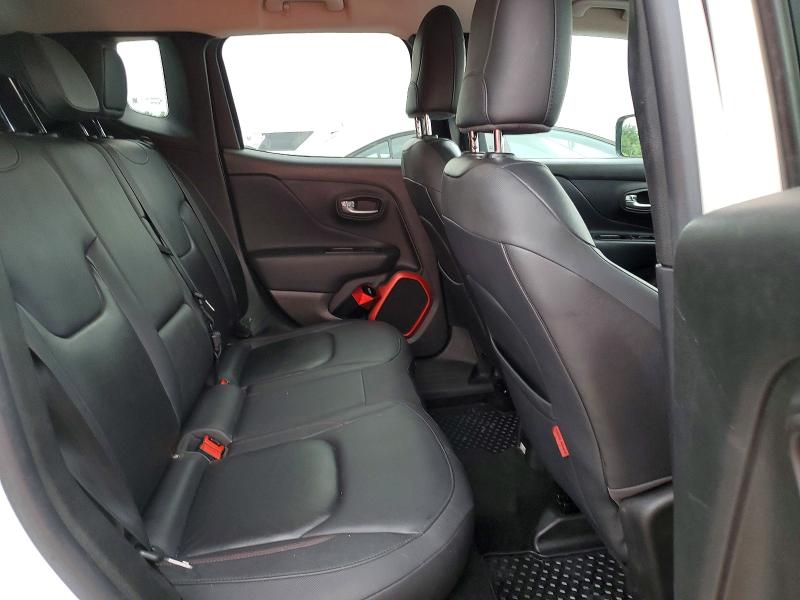 51830526 :رقم المزاد ، ZACCJBCT9GPD46340 vin ، 2016 Jeep Renegade مزاد بيع