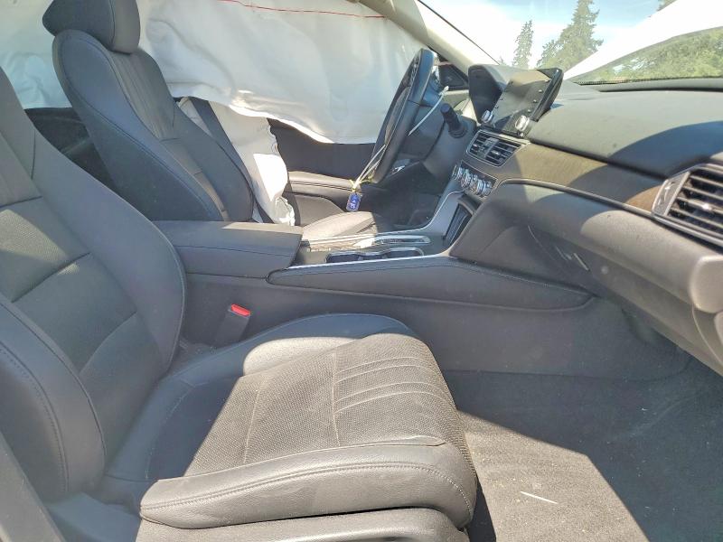 52457026 :رقم المزاد ، 1HGCV3F59KA021236 vin ، 2019 Honda Accord مزاد بيع
