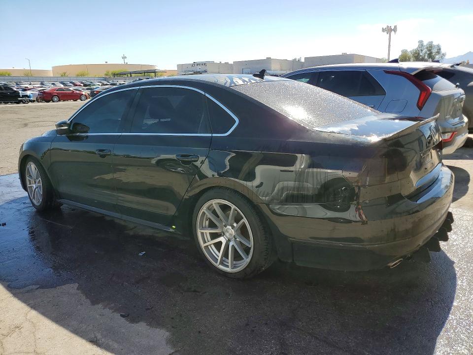 2015 Volkswagen Passat მანქანა იყიდება აუქციონზე, vin: 1VWCV7A38FC036071, აუქციონის ნომერი: 52252586