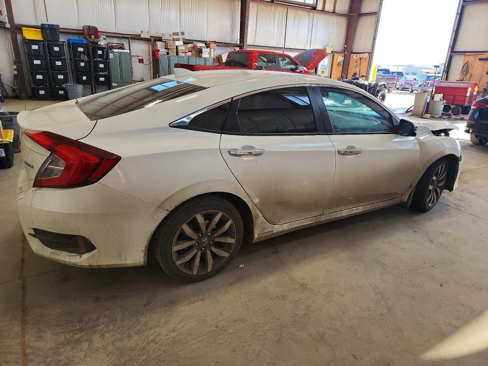 2017 Honda Civic Touring 4dr მანქანა იყიდება აუქციონზე, vin: 2HGFC1F98HH102202, აუქციონის ნომერი: 52313876