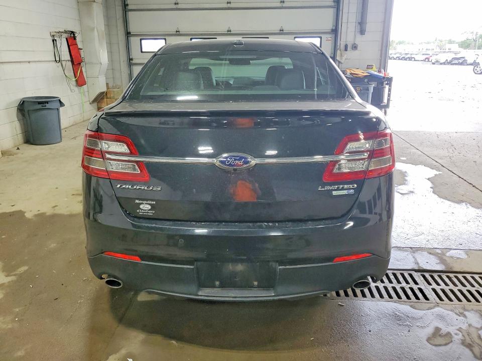 2015 Ford Taurus მანქანა იყიდება აუქციონზე, vin: 1FAHP2J85FG110918, აუქციონის ნომერი: 53888516