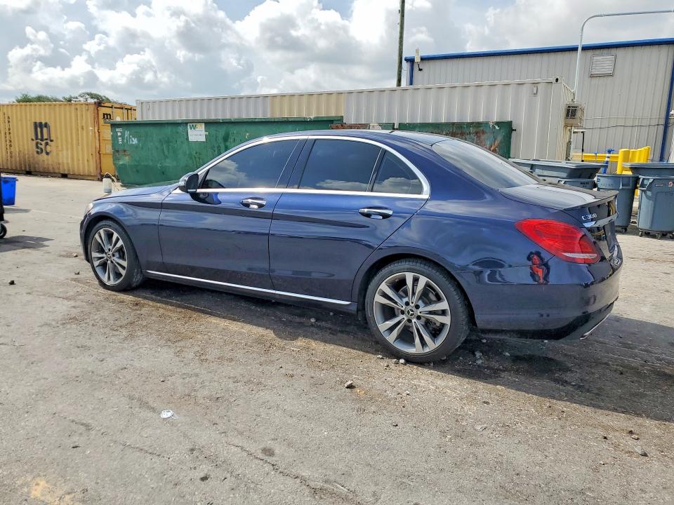 2017 Mercedes-benz C მანქანა იყიდება აუქციონზე, vin: 55SWF4JB7HU231778, აუქციონის ნომერი: 55348306