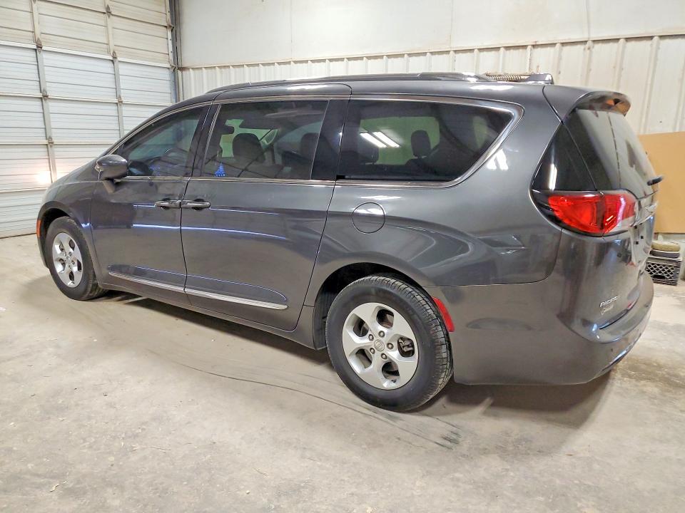 Продажа на аукционе авто 2017 Chrysler Pacifica, vin: 2C4RC1EG7HR770126, номер лота: 54119706