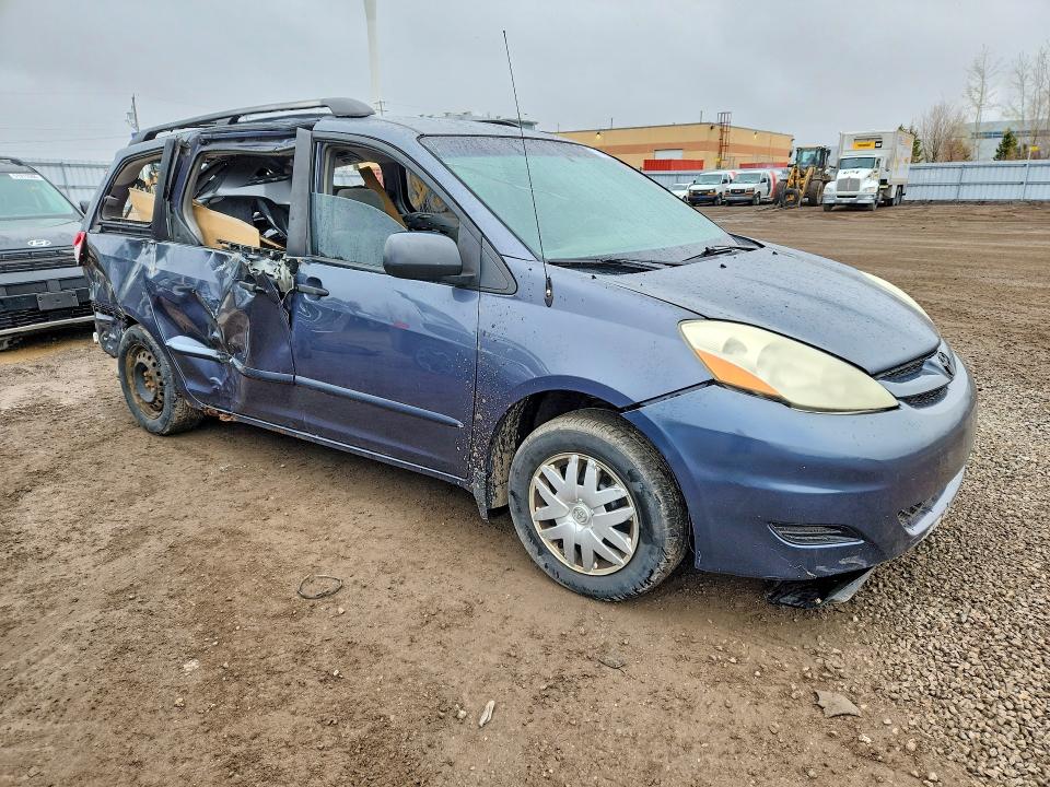 2006 Toyota Sienna მანქანა იყიდება აუქციონზე, vin: 5TDZA29CX6S476842, აუქციონის ნომერი: 51546396