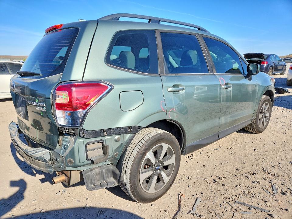 Продаж на аукціоні авто 2017 Subaru Forester, vin: JF2SJABC5HH812685, номер лоту: 52011306