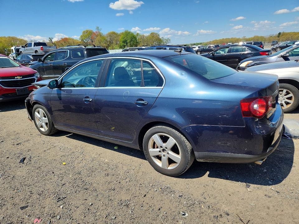 52494836 :رقم المزاد ، 3VWRZ71K79M076960 vin ، 2009 Volkswagen Jetta مزاد بيع