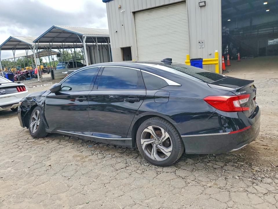 2018 Honda Accord მანქანა იყიდება აუქციონზე, vin: 1HGCV1F44JA022014, აუქციონის ნომერი: 52829316