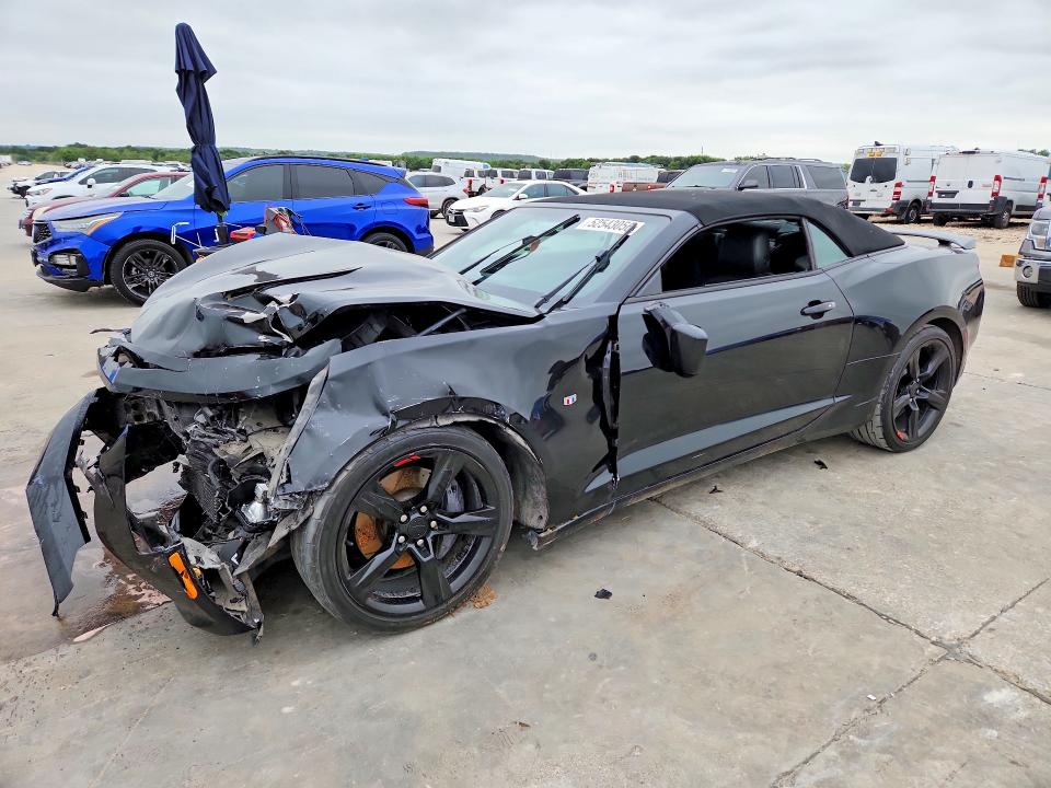 52543056 :رقم المزاد ، 1G1FF3D73J0102565 vin ، 2018 Chevrolet Camaro مزاد بيع
