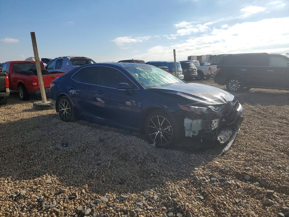 Продаж на аукціоні авто 2024 Toyota Camry, vin: 4T1T11AK4RU234269, номер лоту: 53185436